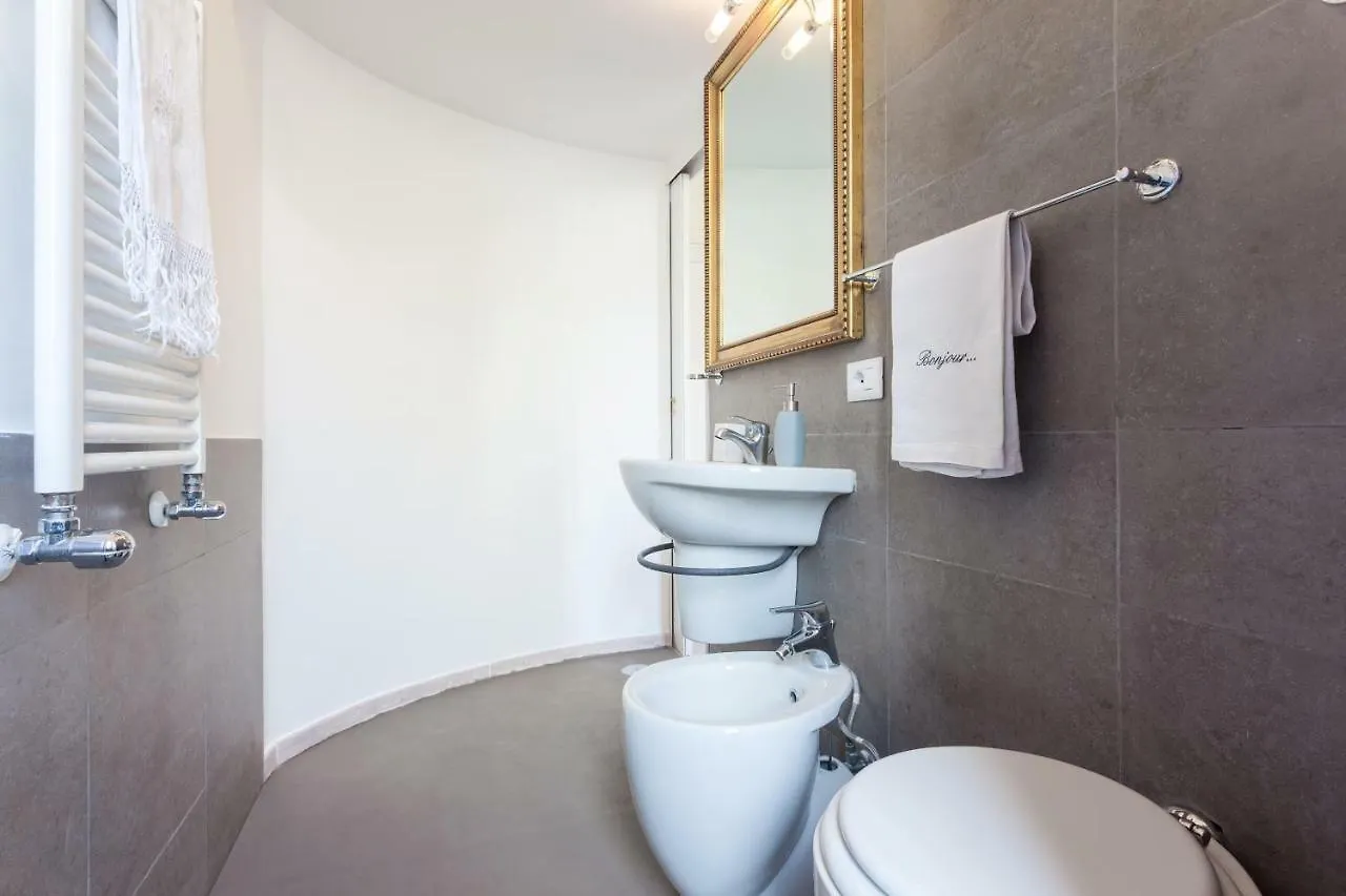 Atmosfere St. Peter 33 Apartment Rome