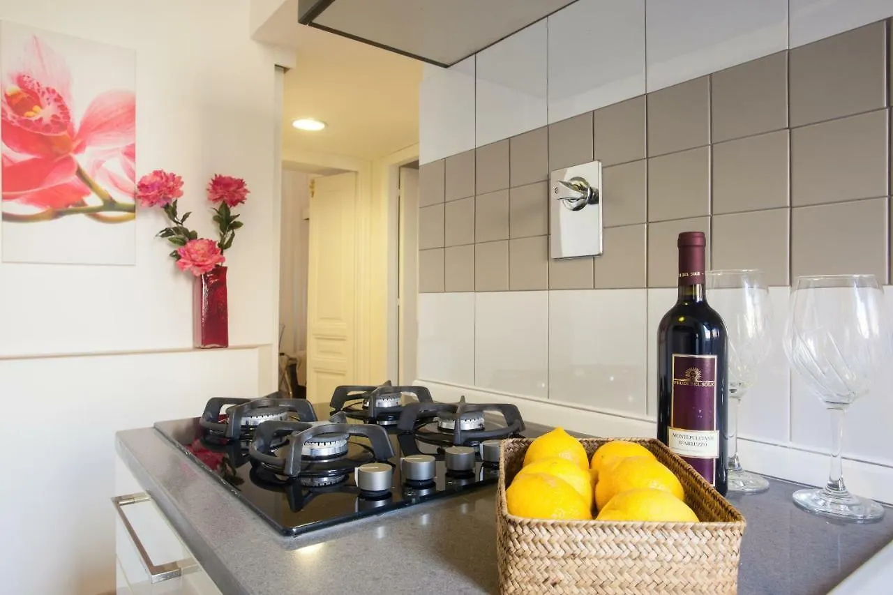 Atmosfere St. Peter 33 Apartment Rome